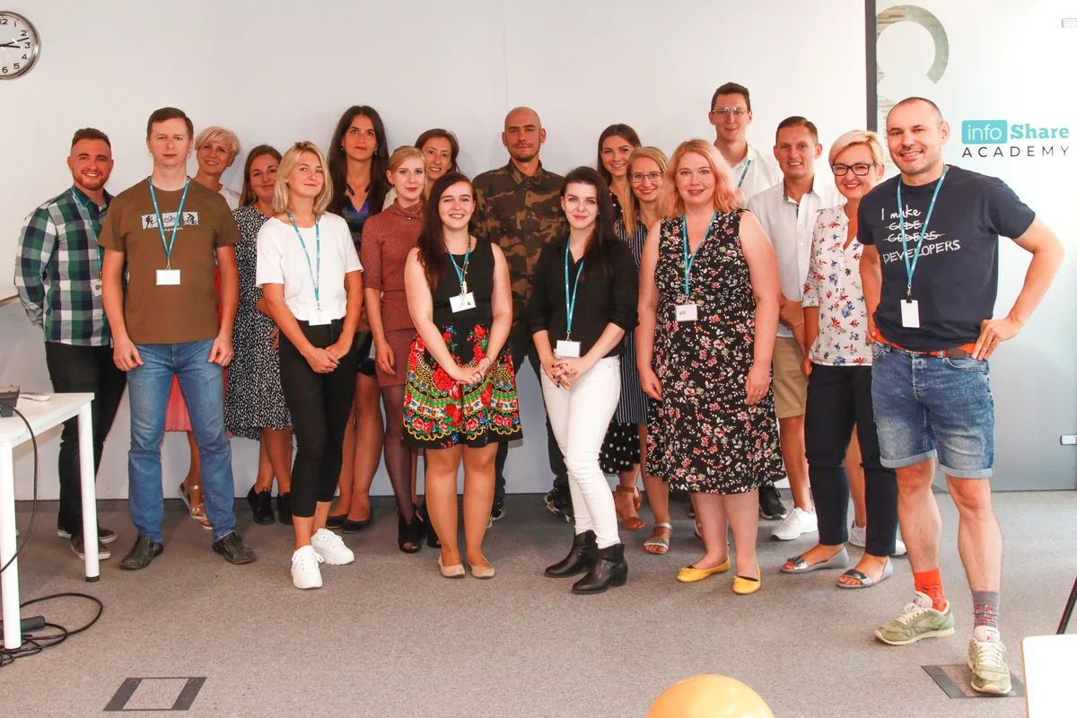 Grupa uczestników programu rozwojowego w infoShare Academy